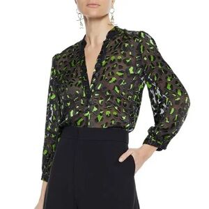 Alice + Olivia the Sheila Satin Burnout Blouse size L